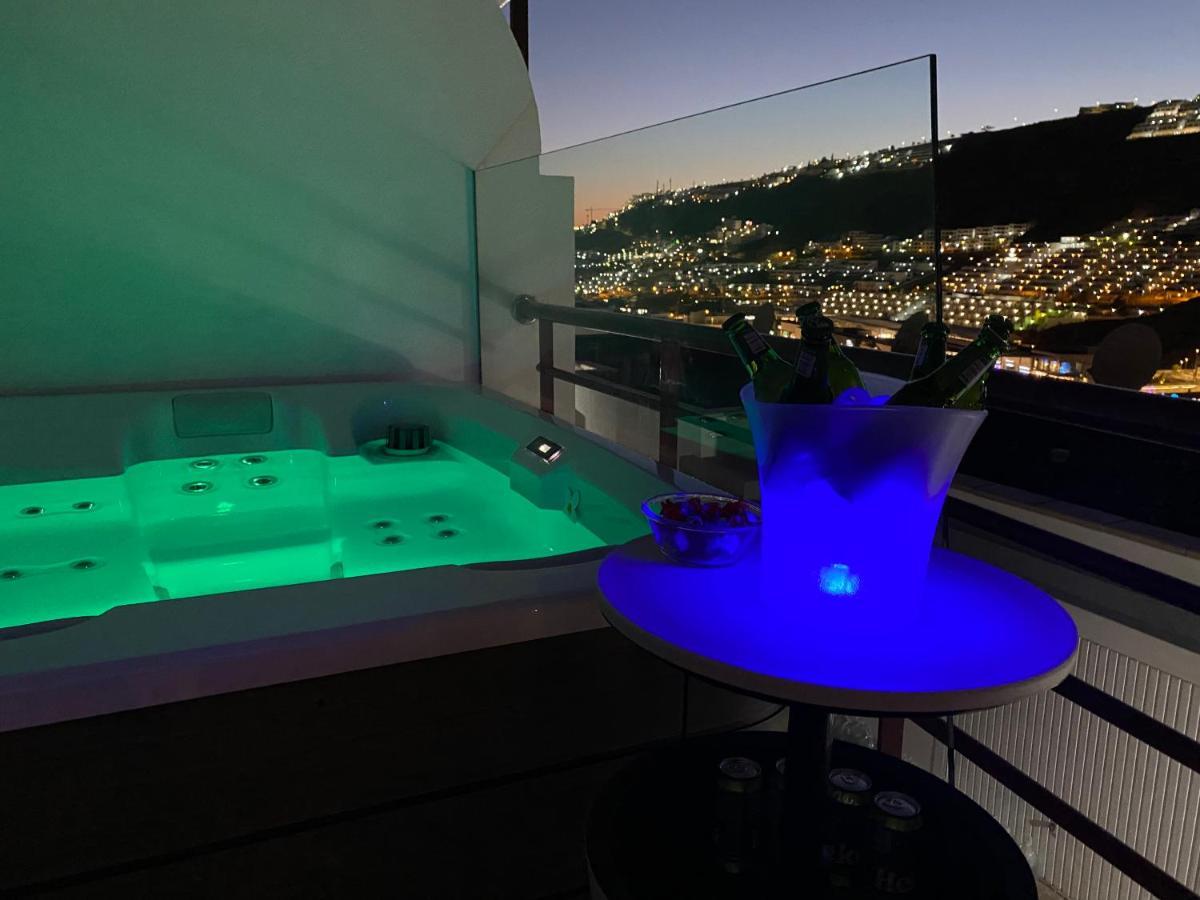 Villa Mogan Mall, Con Jacuzzi Y Playstation 5 Puerto Rico (Gran Canaria)